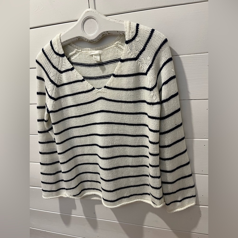 H&M STRIPED SWEATER – SIZE M - Picture 8 of 10